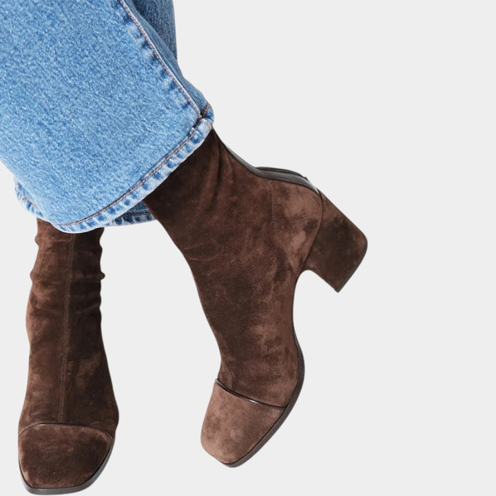 Liene – Eleganti kvadrātveida zābaki ar papēdi