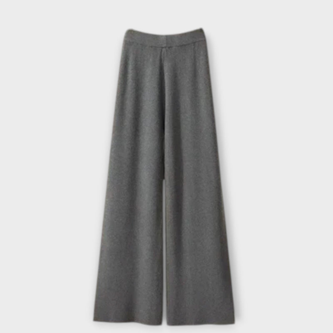 Sandra - Komfortabls trīsdalīgs komplekts