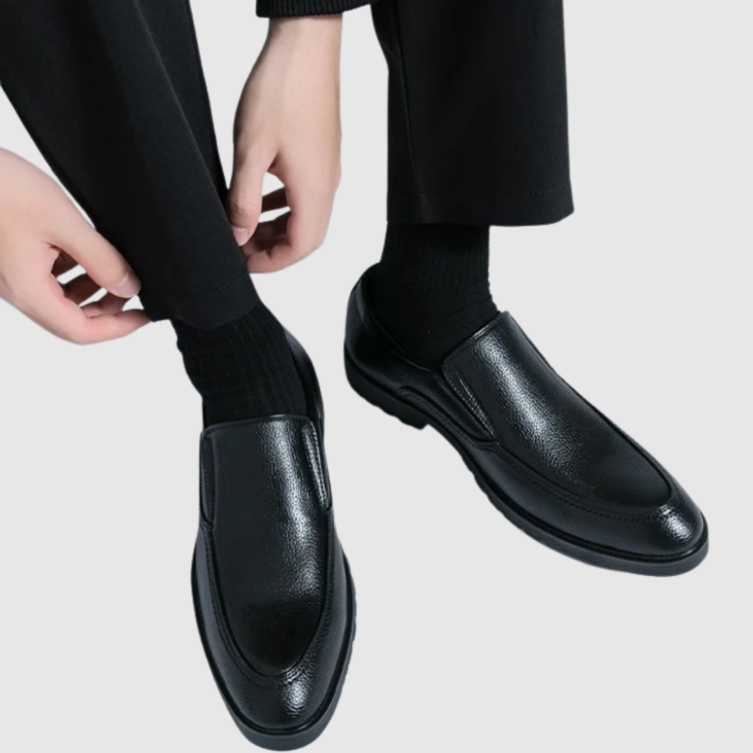 Oskars – Klasiskie slip-on vīriešu apavi ādas