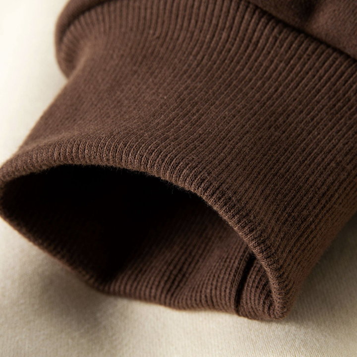 Klaus – Kapuce kontrastkrāsās