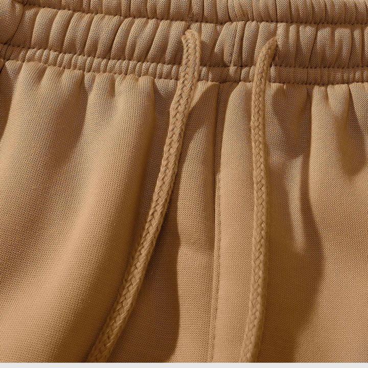 Mikkel – Joggeri ar izšūtu motīvu