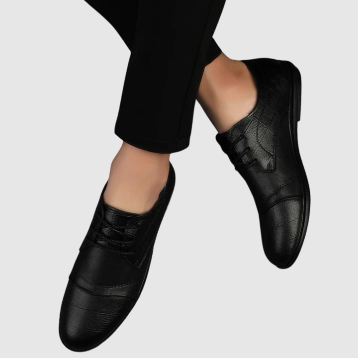 Erik – Klasiski vīriešu ādas kurpes ar auklēm