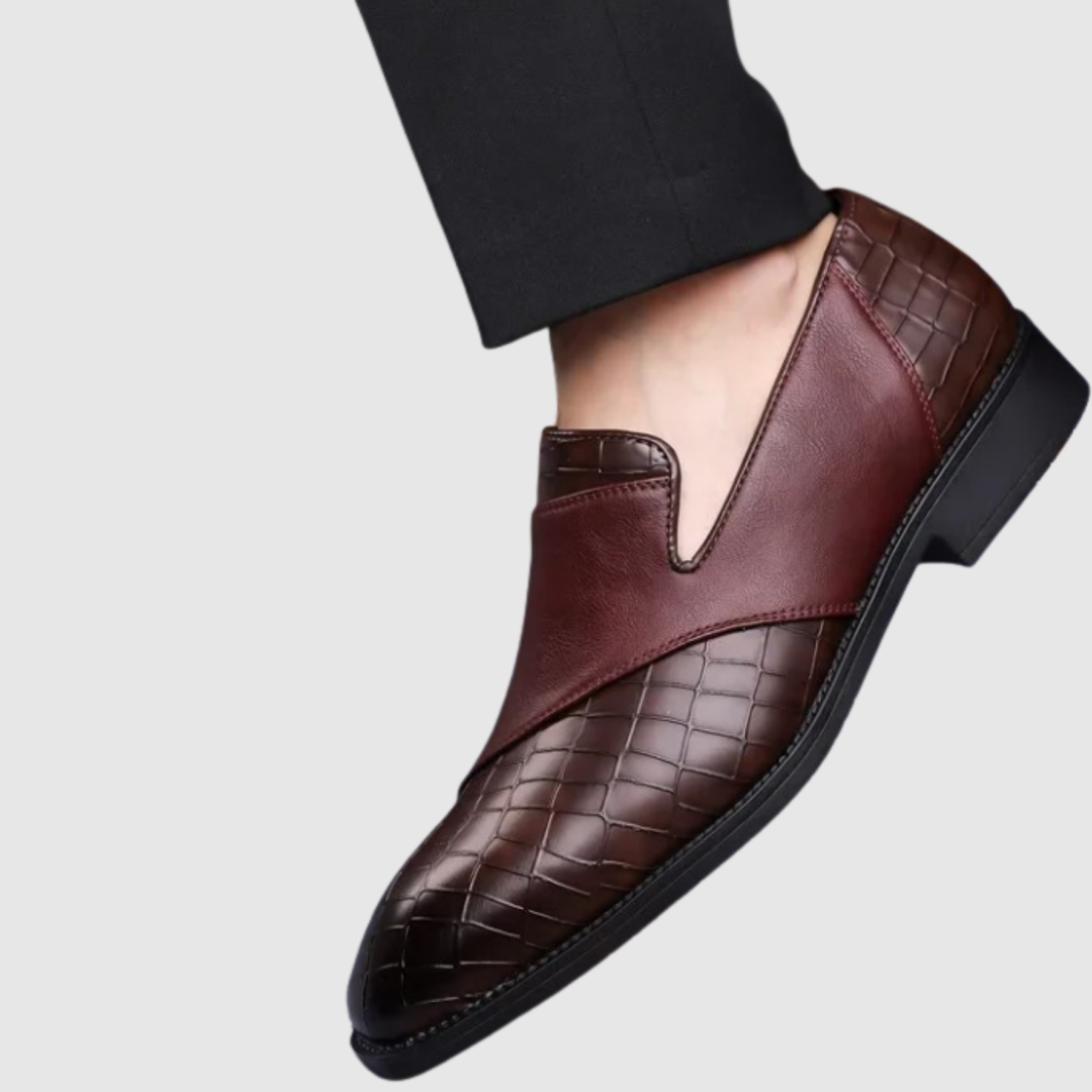 Viktors – Slip-on vīriešu kurpes ar austas ādas izskatu