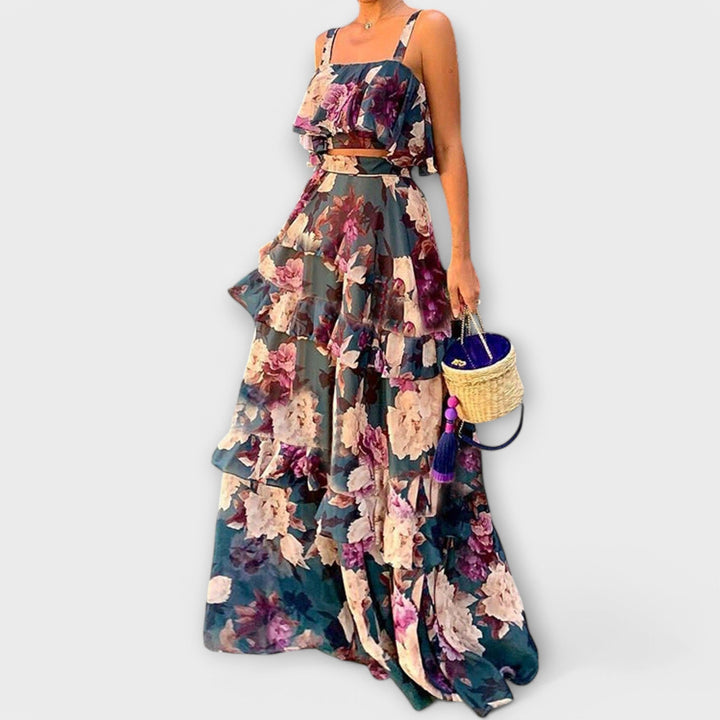 Vasaras pludmales apģērbs