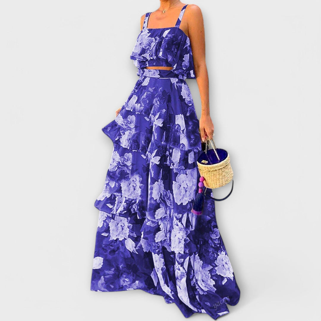 Vasaras pludmales apģērbs