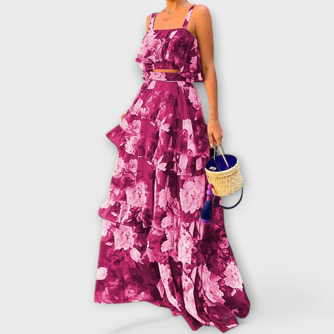 Vasaras pludmales apģērbs