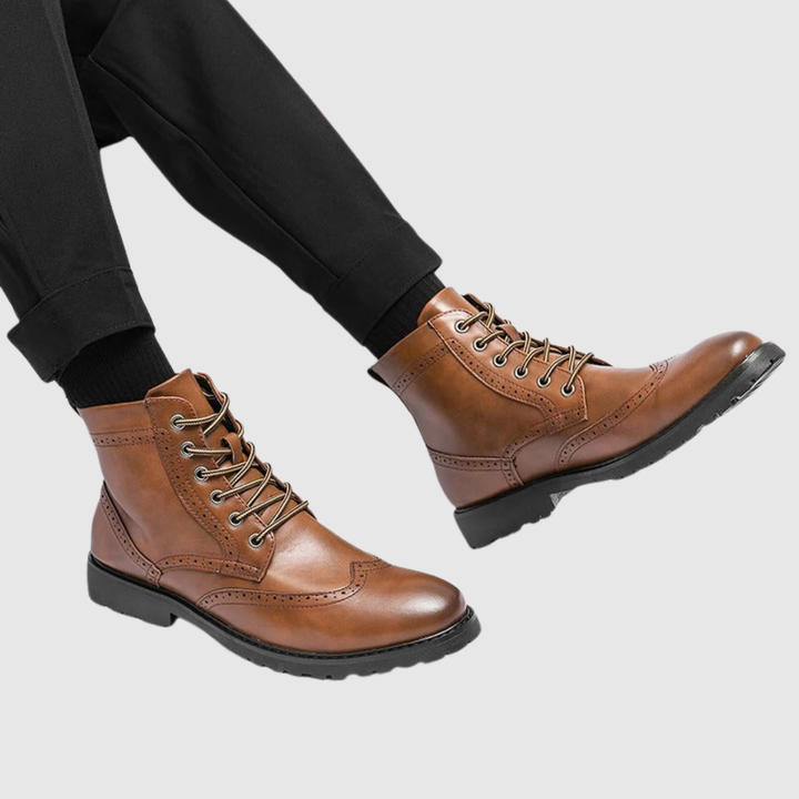 Aleksandrs – Klasiskie ādas zābaki ar šņorēm