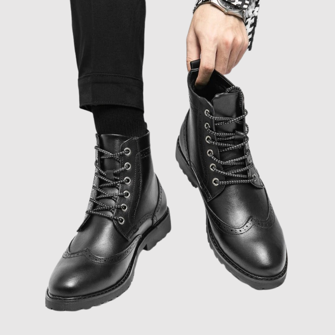 Aleksandrs – Klasiskie ādas zābaki ar šņorēm