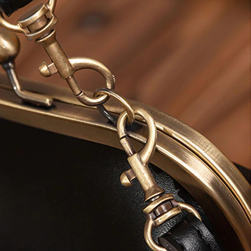 Vintage Kiss-Lock Soma - Retro Šiks Nepieciešamība