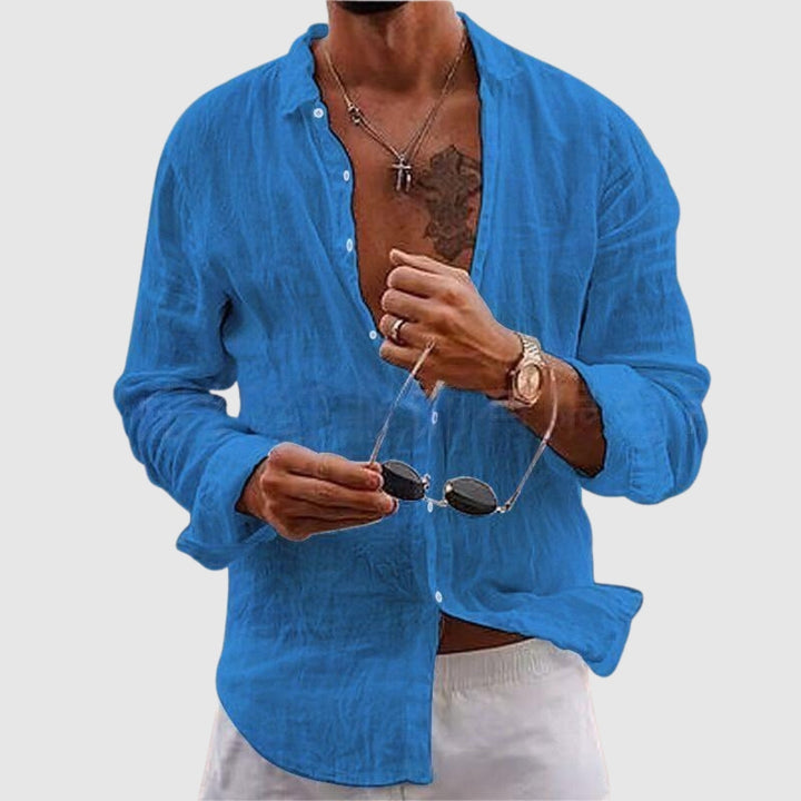 Emils – Viegls krekls brīvā stilā