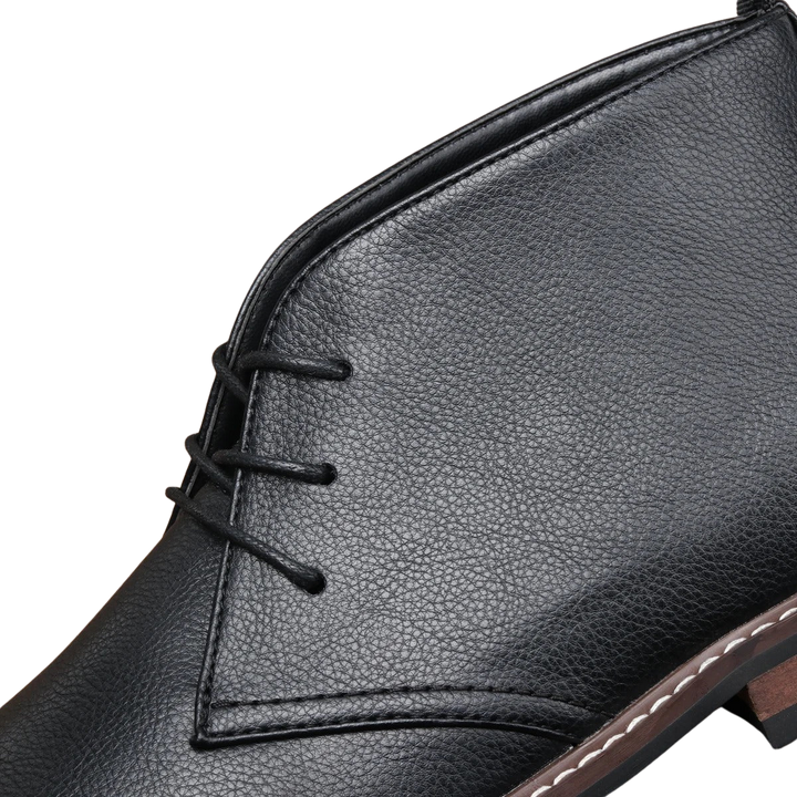 Bjørn – Ādas Chukka zābaki melnā krāsā