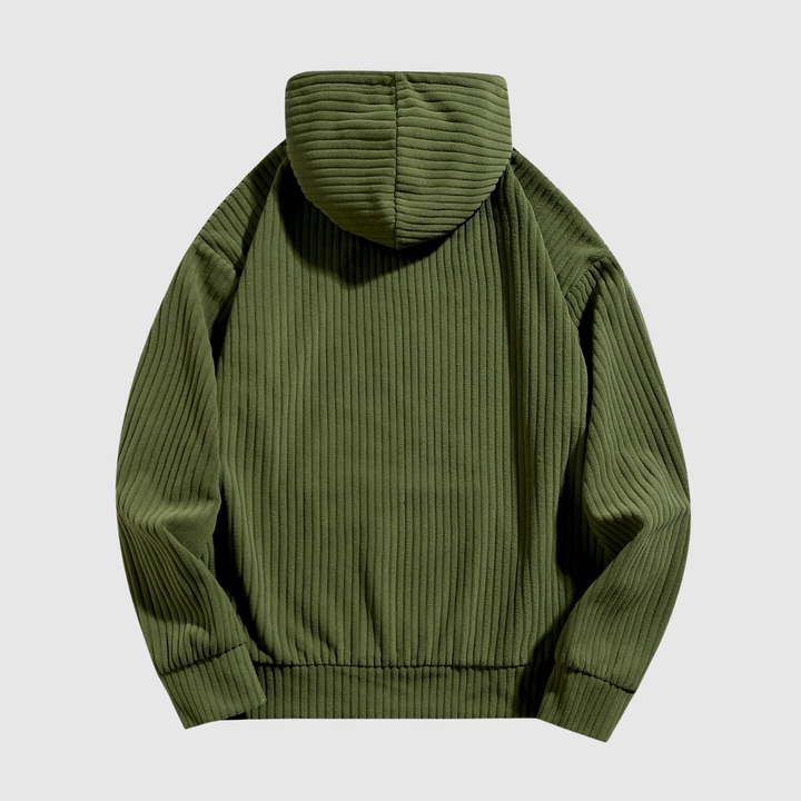 Klaus – Kapuce ar platām ribām