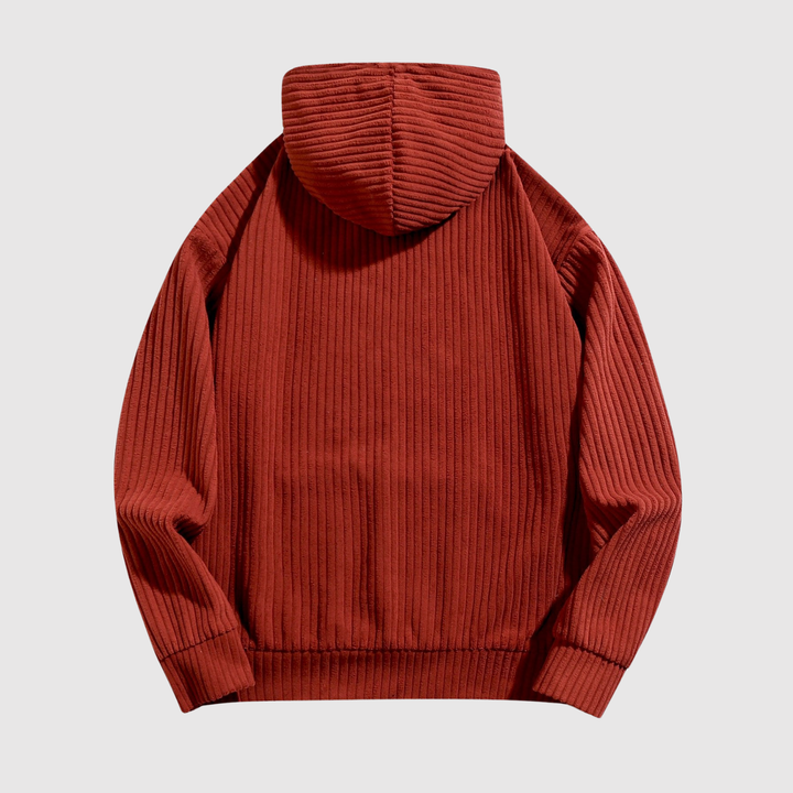 Klaus – Kapuce ar platām ribām