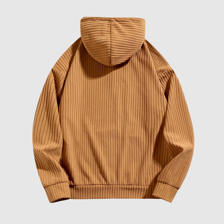 Klaus – Kapuce ar platām ribām