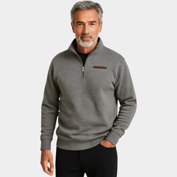 Edgars — pusrāvējslēdzēja džemperis