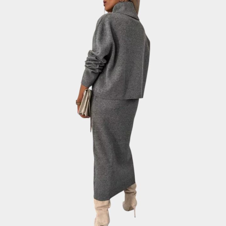 Sofie – Adīta kleitas komplekts ar augstu apkakli