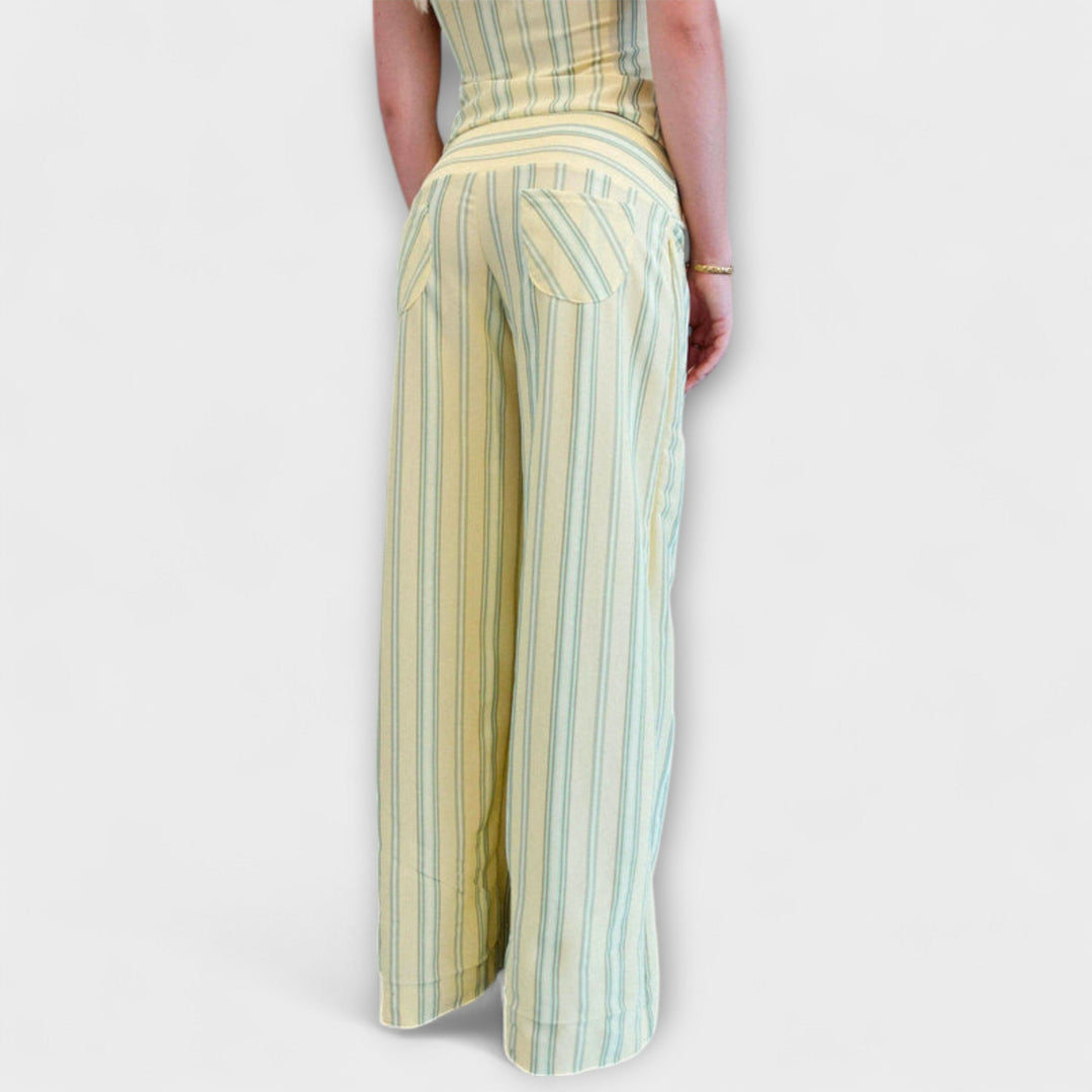 Anastasia - Klasisks svītrains kombinezons