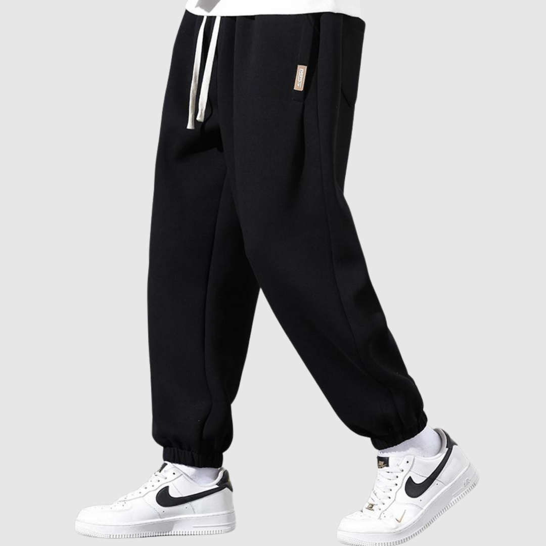 Mikkel – Pamata joggeri ar komfortu