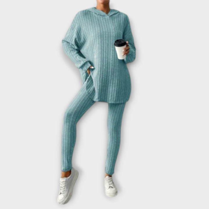 Helen - Komfortabls divdaļīgs komplekts