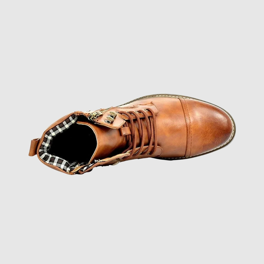 Bjørn - Ādas zābaki ar auklām