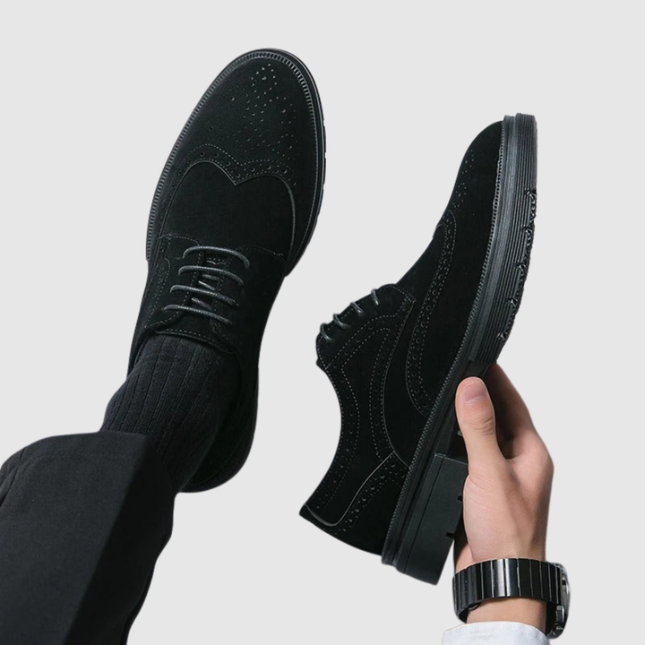 Mikkel – Klasiskas zamša vīriešu kurpes ar modernas zoles