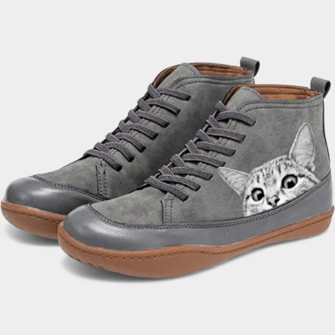 Solveiga – Ideālie zābaki kaķu mīļotājām