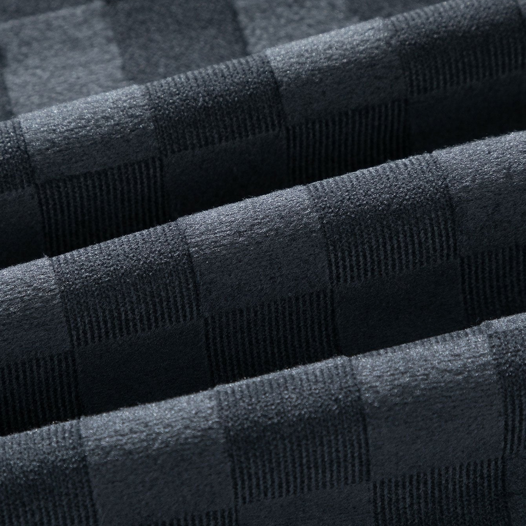 Mikkel – Joggeri ar rūtainu rakstu