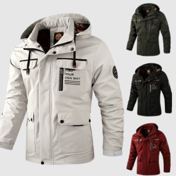 Nikolaj – Parka ar kapuci un detaļām