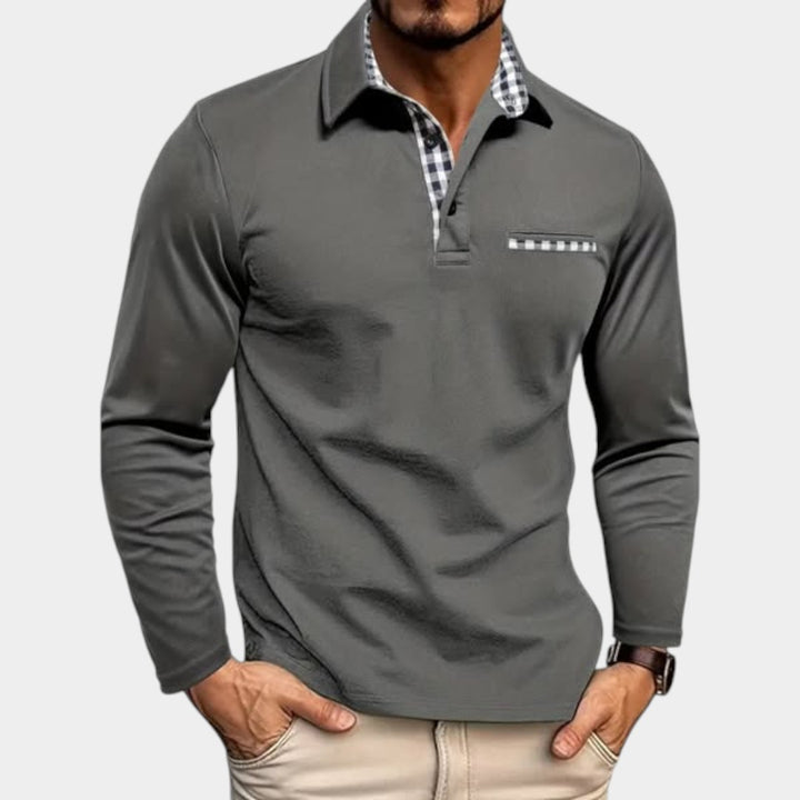 Mārtiņš – Klasisks polo krekls ar rūtainiem akcentiem