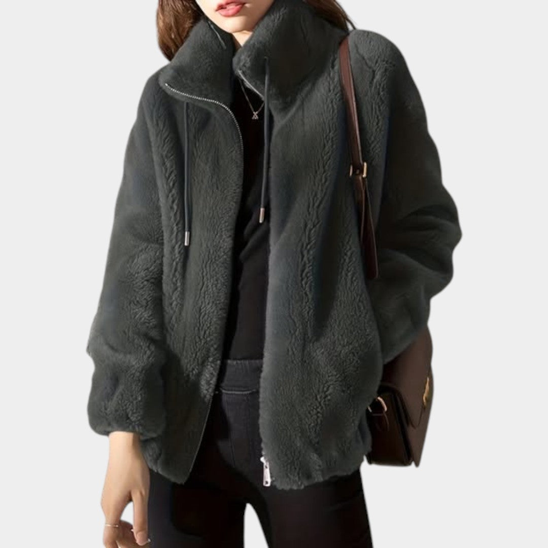 Aija – Silta rāvējslēdzēja jaka