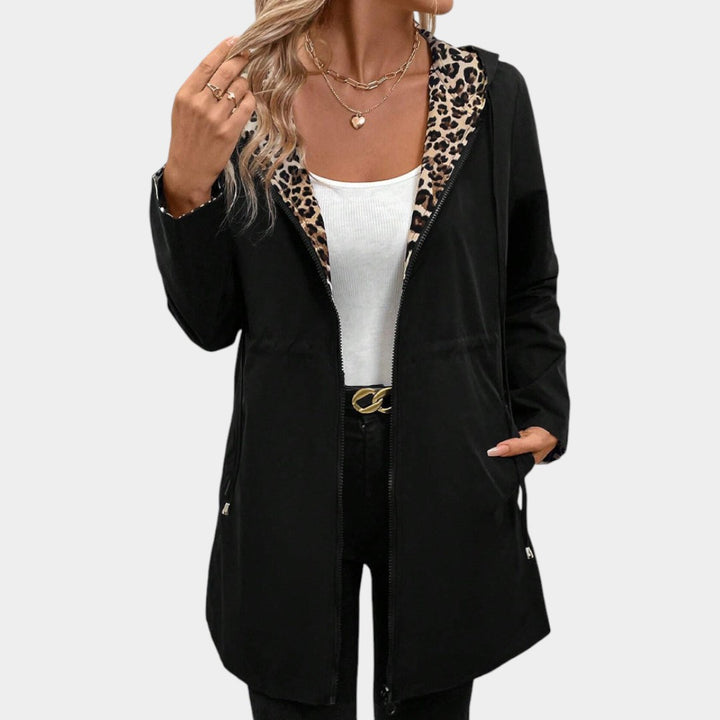 Elīna – Divpusēja jaka ar dzīvnieku raksta oderi