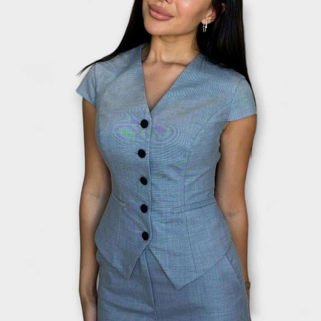 Ivy - Stilīgs komplekts ar V veida izgriezumu un biksēm