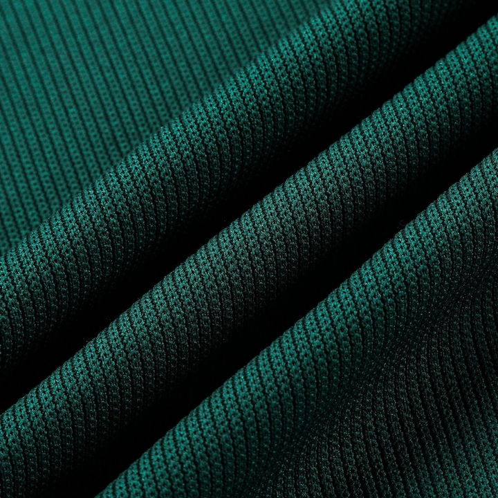 Klaus – Klasiska kapuce strukturētā adījumā