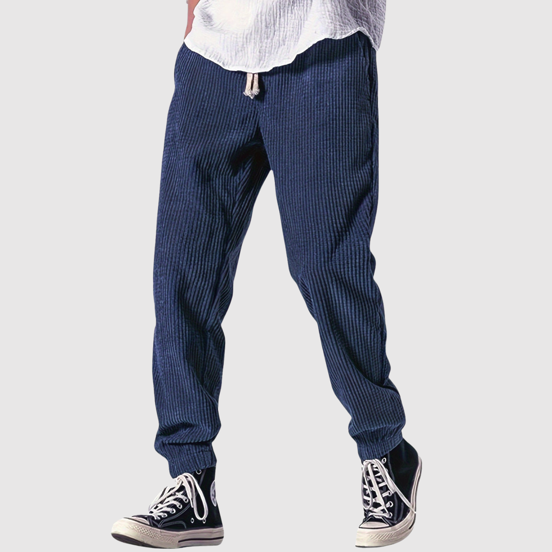 Rasmus – Ikdienas bikses ar auklu jostasvietā