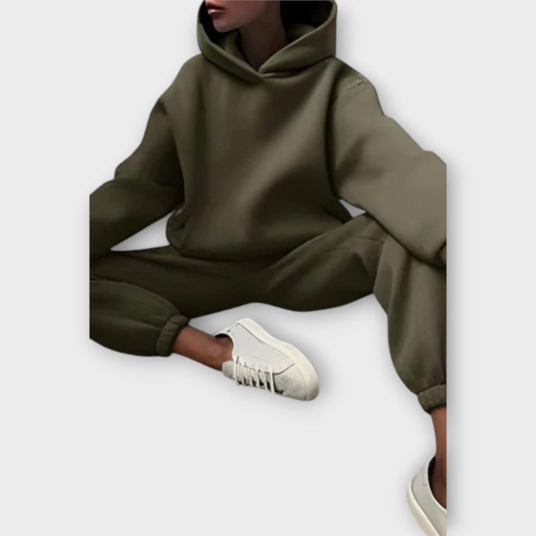 Kristīne - mīksts sporta tērps