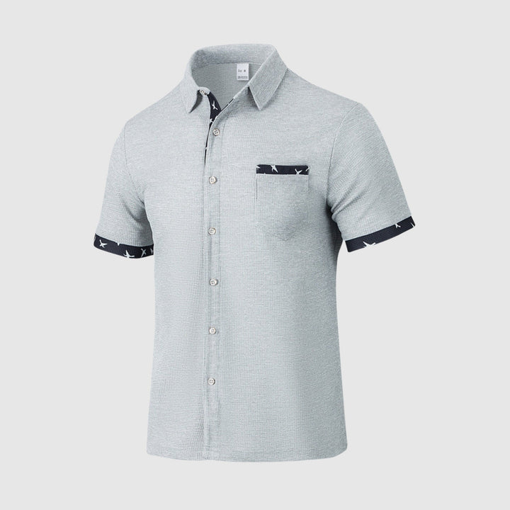 Emils – Patīkama īsām piedurknēm krekls