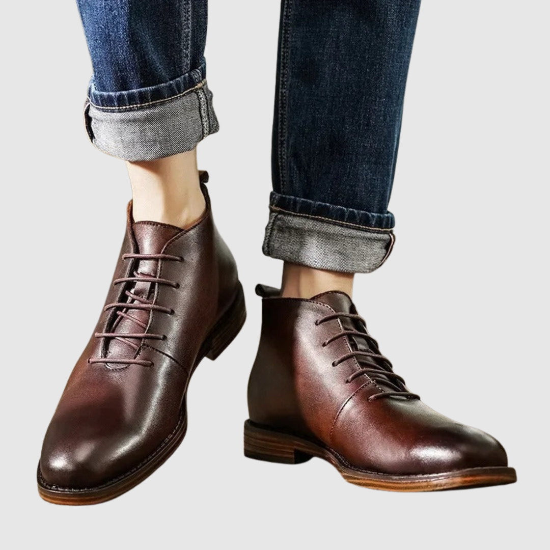 Bjørn – Klasiski ādas zābaki ar izturīgu zoli