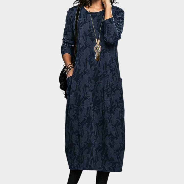 Alma – Eleganta ziemas kleita ar pievilcīgu siluetu