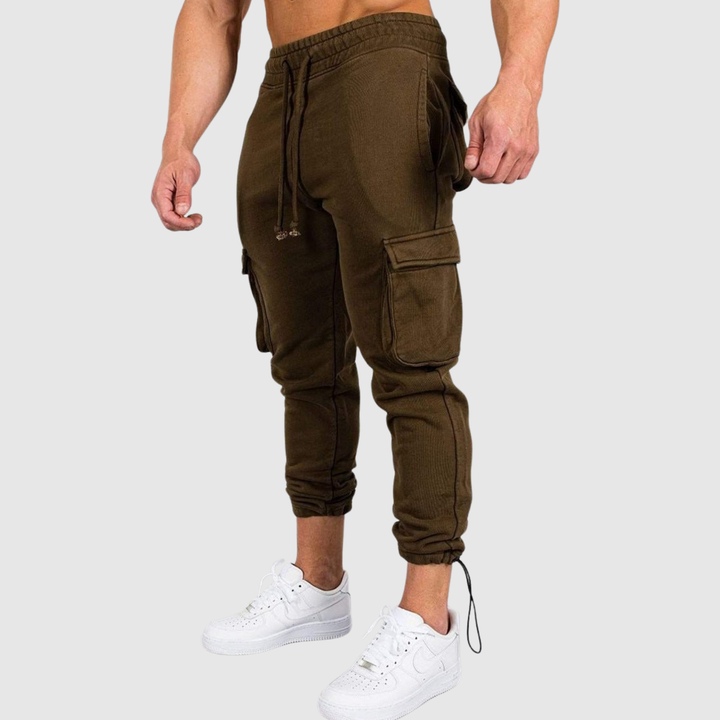 Mikkel – Cargo treniņbikses ar modernu piegriezumu