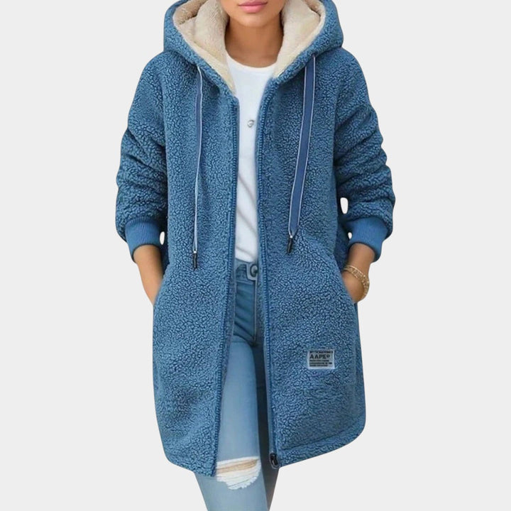 Liene – Mīksta fleeces jaka ar kapuci