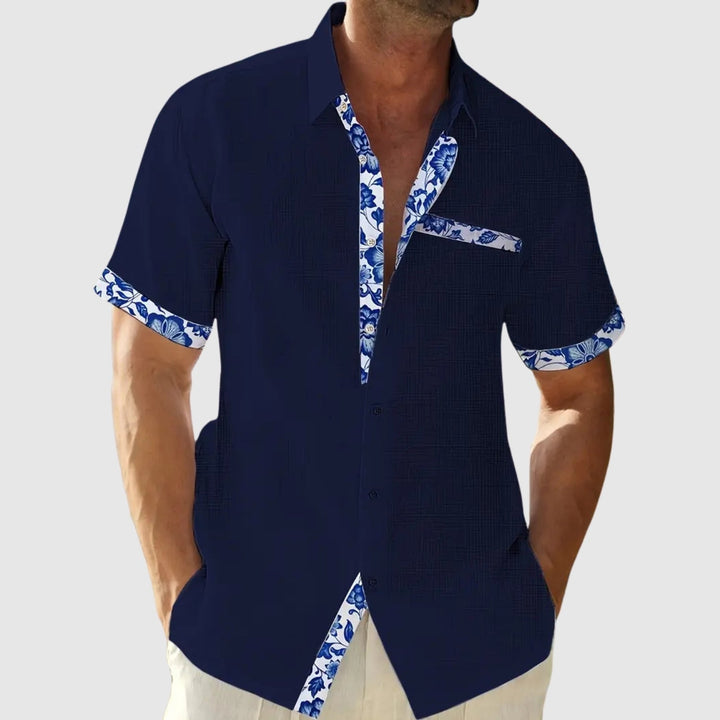 Emils – Īsām piedurknēm krekls ar kontrastējošiem elementiem