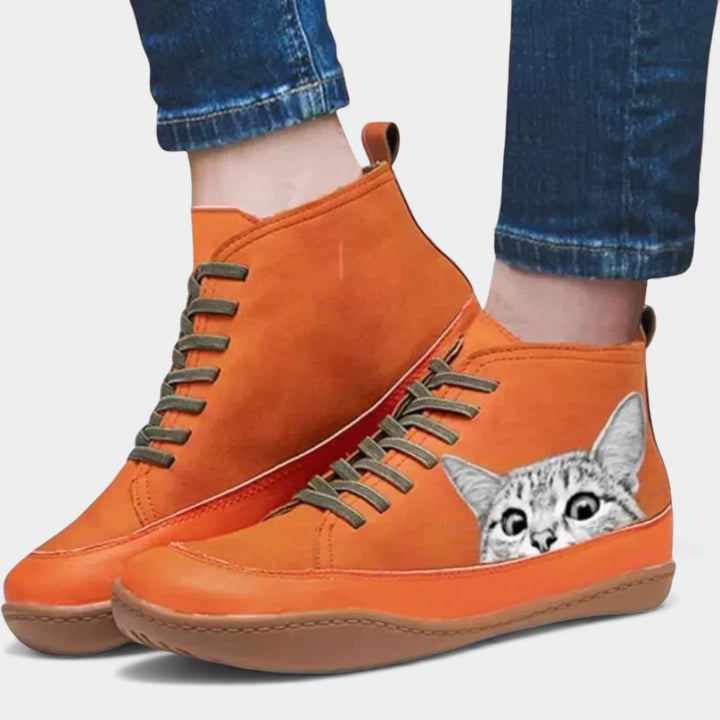 Solveiga – Ideālie zābaki kaķu mīļotājām