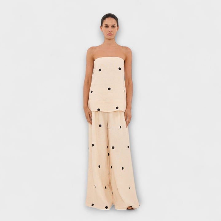 Grūzija - Kombinezons ar punktiņiem