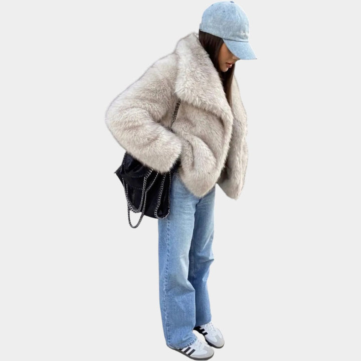 Austra - Stilīgs Kažokādas Mētelis