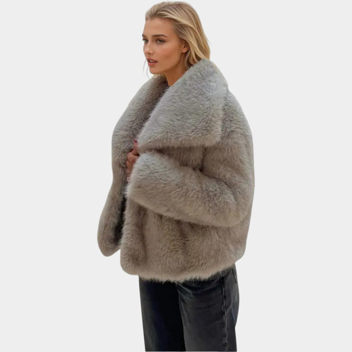 Austra - Stilīgs Kažokādas Mētelis