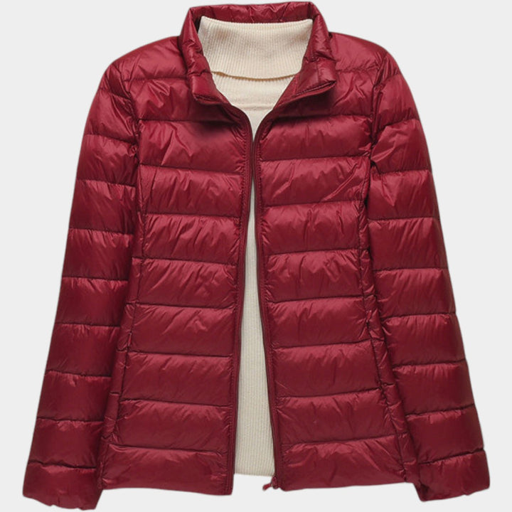 Elīna – Ultra-Viegla Polsterēta Jaka Sievietēm