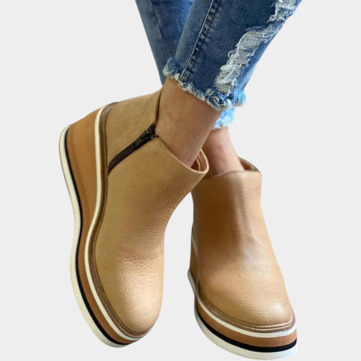 Liene – Eleganti ūdensnecaurlaidīgi zābaki