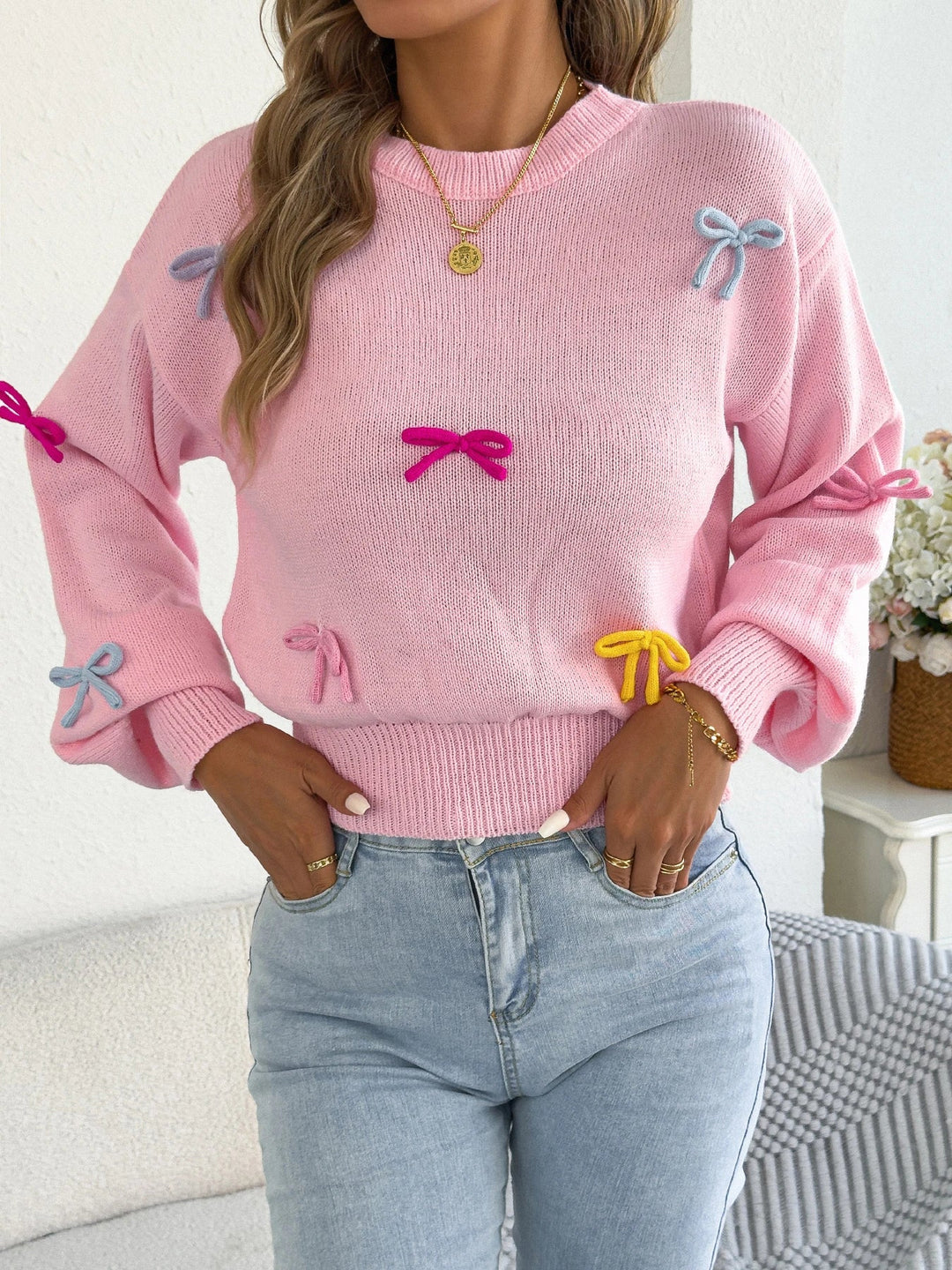 Kontrasta loku laternu piedurkņu adīta džemperis