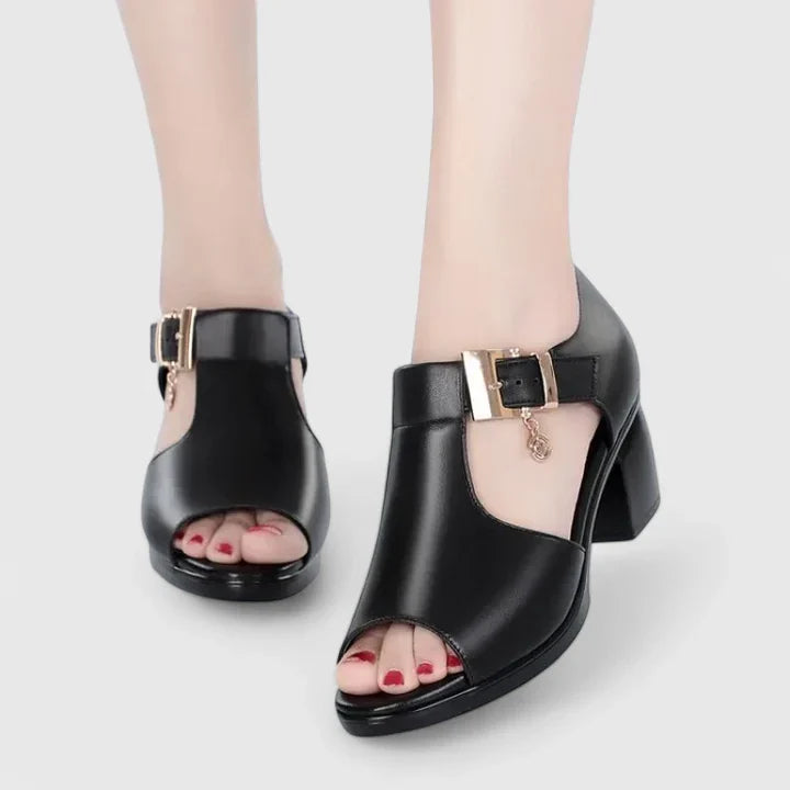 Lyzanne | Eleganti Sandales