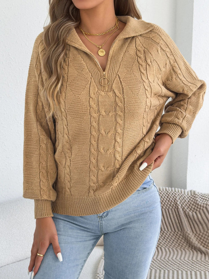 Pus-izgriezuma adīts džemperis